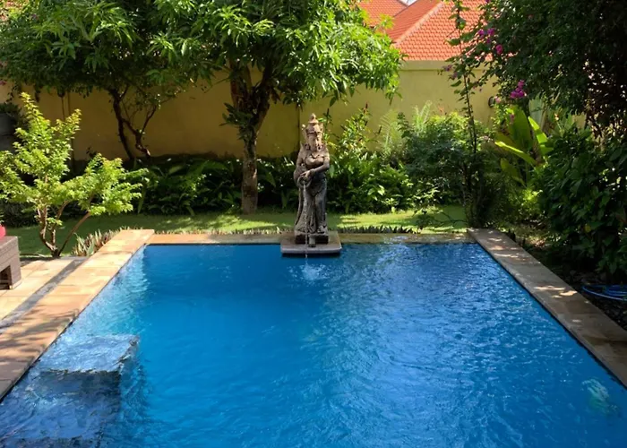 ホテル Teluk Karang Dive & 4*