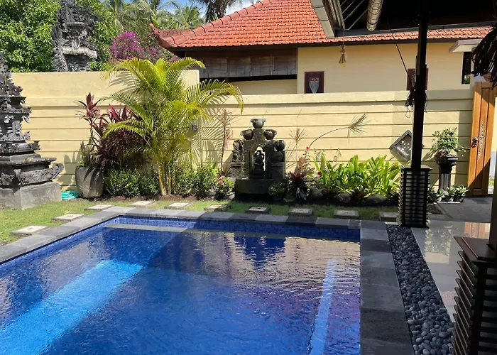 Teluk Karang Dive & 4* テジャクラ